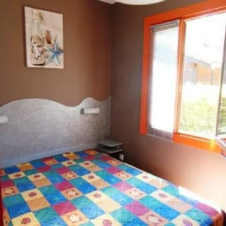 One Bedroom Chalet, Village Khelus Chalet *